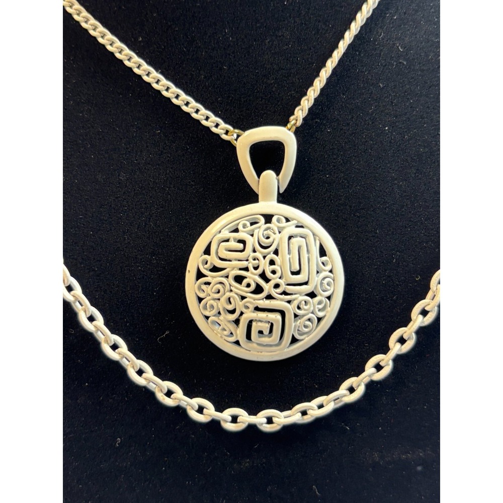 Triple Strand Necklace White Enamel Filigree Pendant Boho Chic Minimalist 90s - Picture 2 of 7